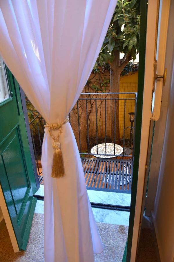 Ripa Garden Room And Suite Salerno Exterior foto