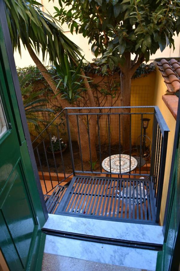 Ripa Garden Room And Suite Salerno Exterior foto