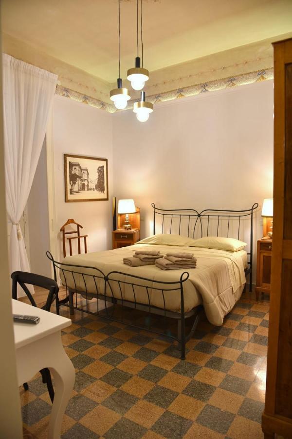 Ripa Garden Room And Suite Salerno Exterior foto